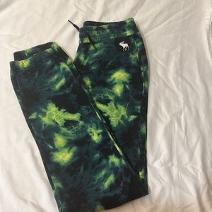 Abercrombie Kids sweatpants size 15/16